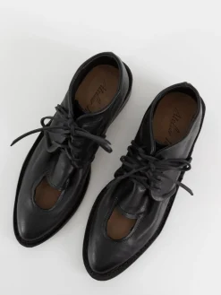 Atelier Inscrire Open Vampe Shoe