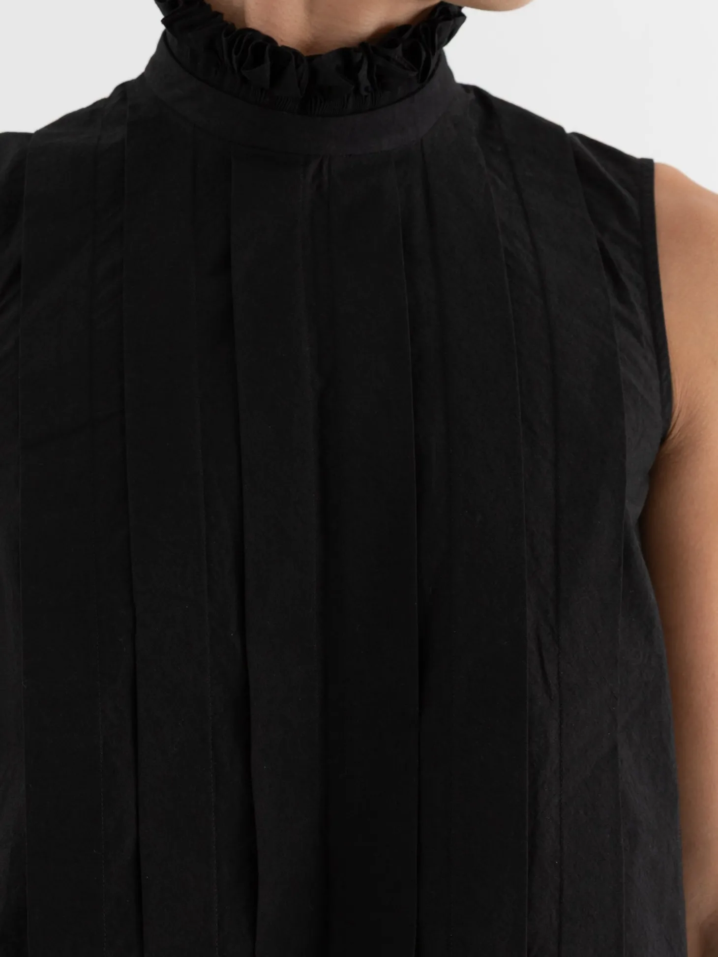 École De Curiosités Valerie Shirt