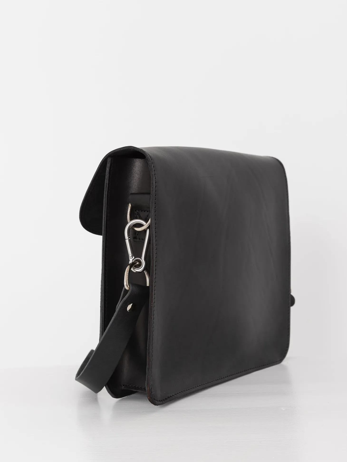 Guidi CM8 Crossbody Satchel