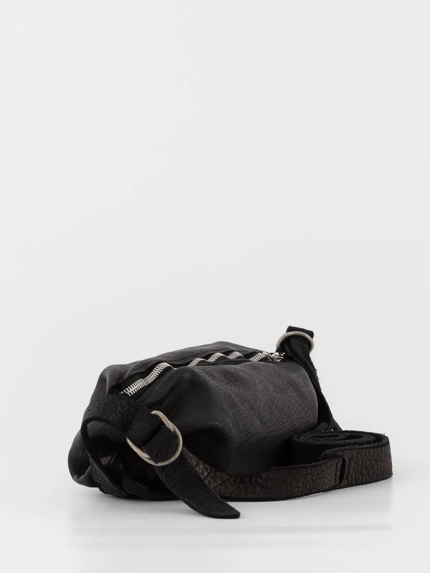 Guidi Crossbody Bag Q150