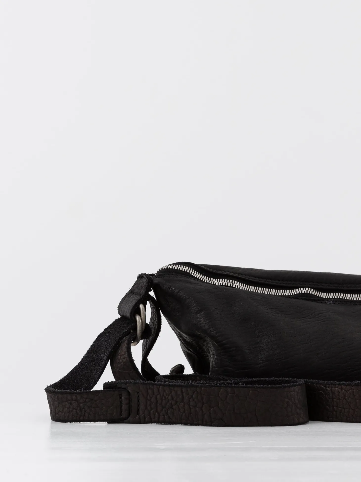 Guidi Crossbody Bag Q150