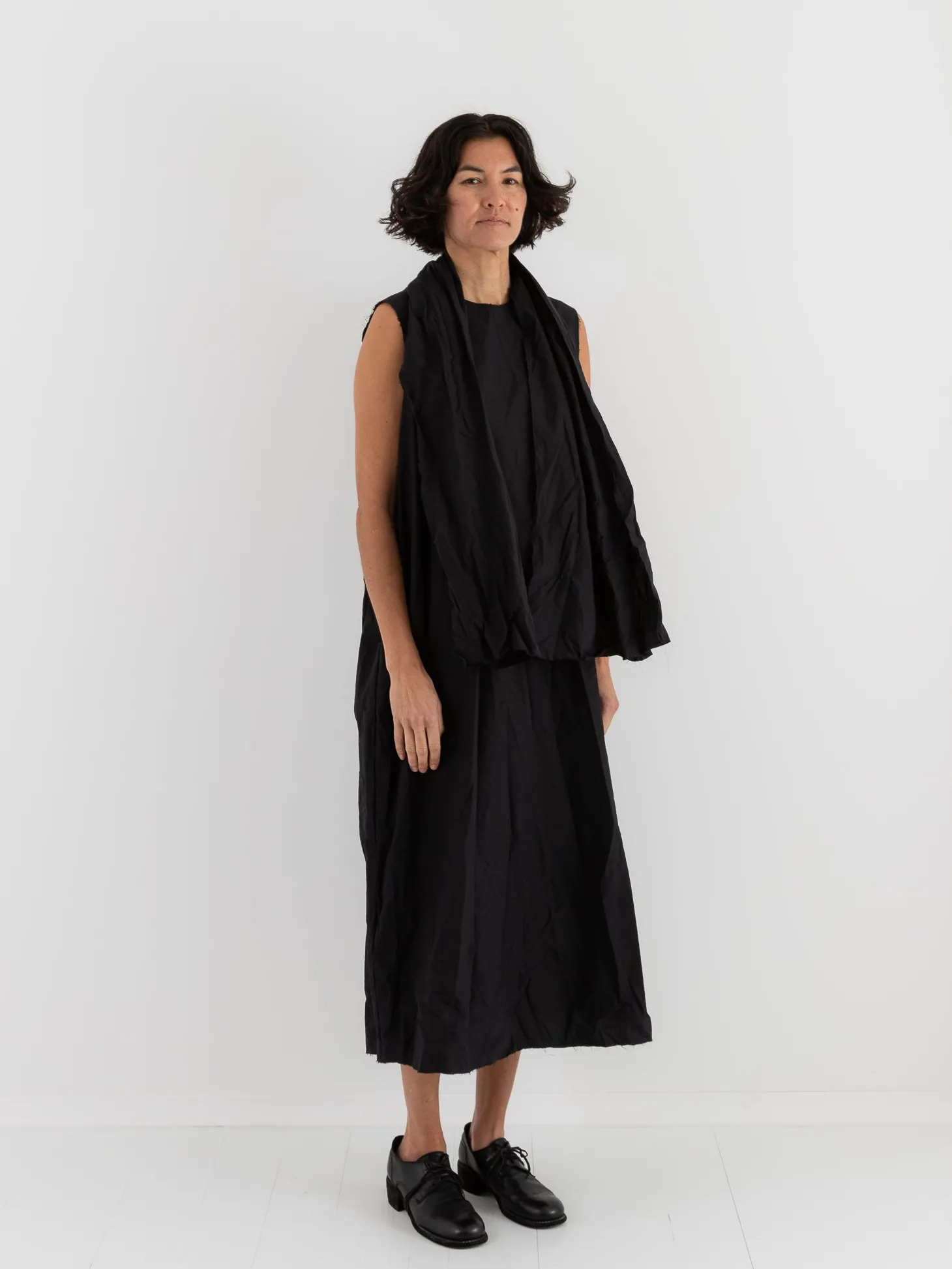 SCHA Long Sleeveless Dress