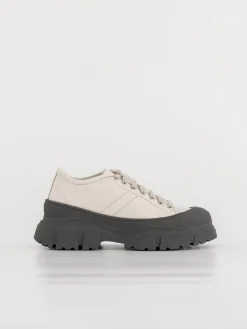 Sofie D'Hoore Feat Sneakers