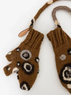 The Backward Vendor Field Gloves, No. 2