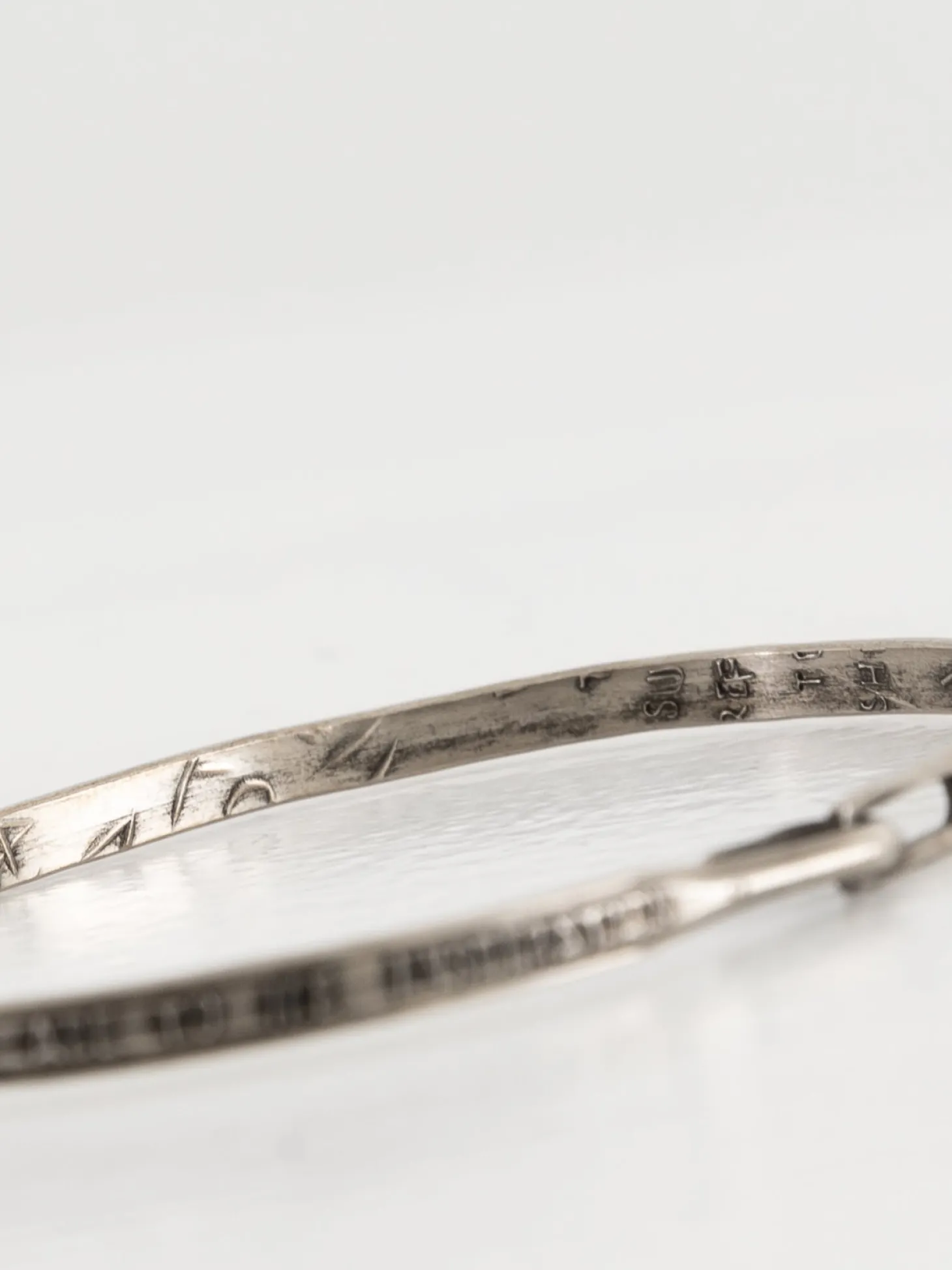 Werkstatt:München Bangle Hook Lyrics